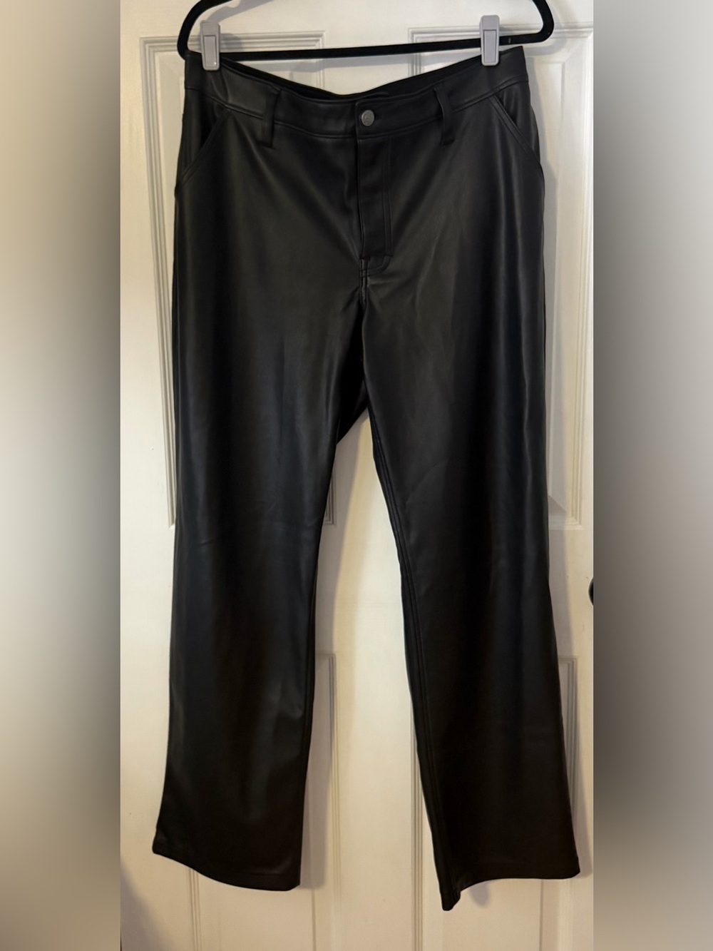 Hollister High Rise Faux Leather Pants 13R W31 Black Straight Leg